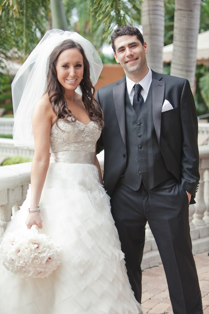 Lazaro Real Bride