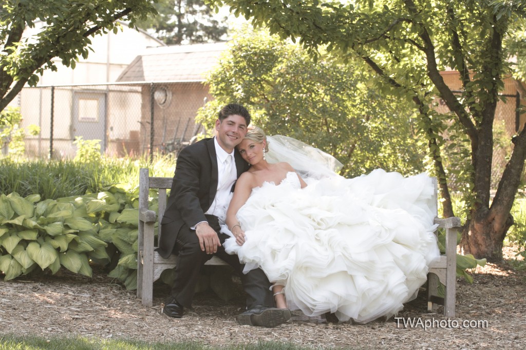 Lazaro Real Bride Kristin and Husband Joe